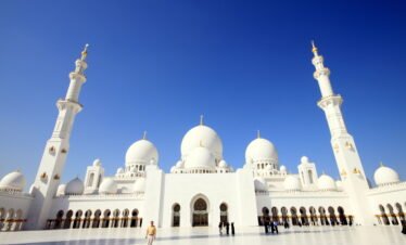Sheikh Zayed big Mosque
