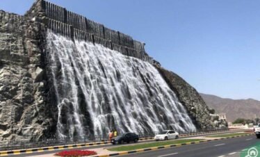 Khorfakkan Waterfall (1)
