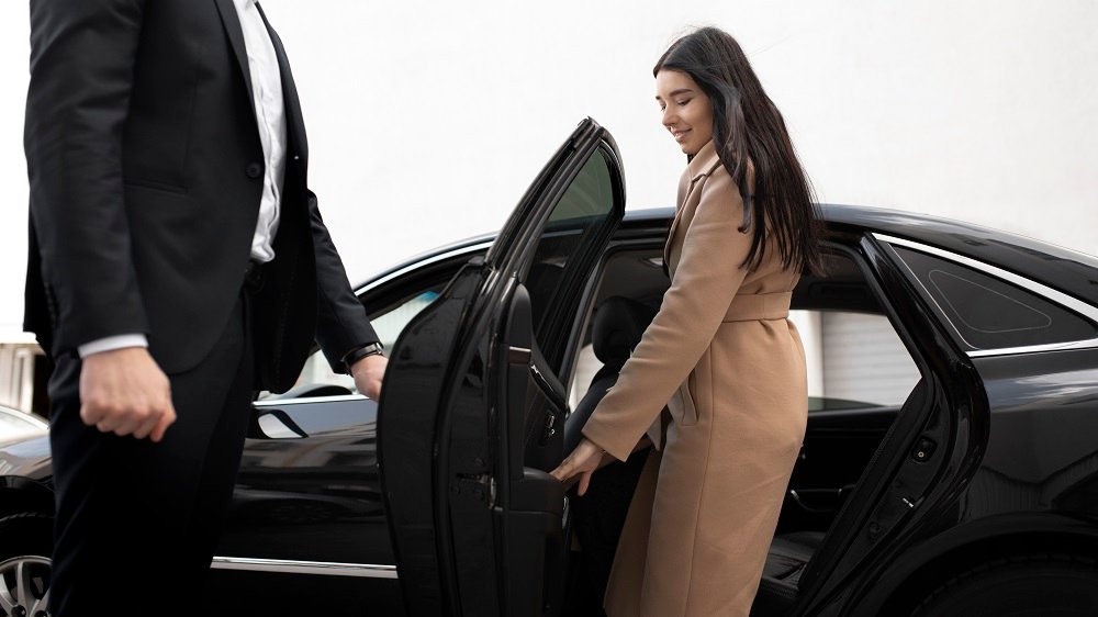 Dubai Airport To Al Barsha Taxi Fare