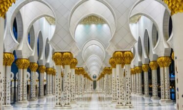 Dubai To Grand Mosque Abu Dhabi