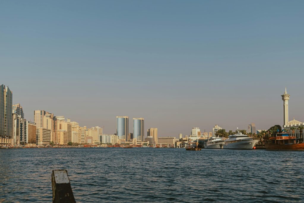 Abra Boat Ride Dubai With Private Transfer