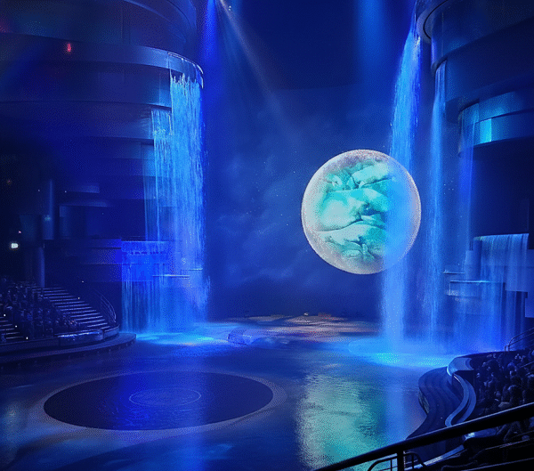 La Perle Show In Dubai